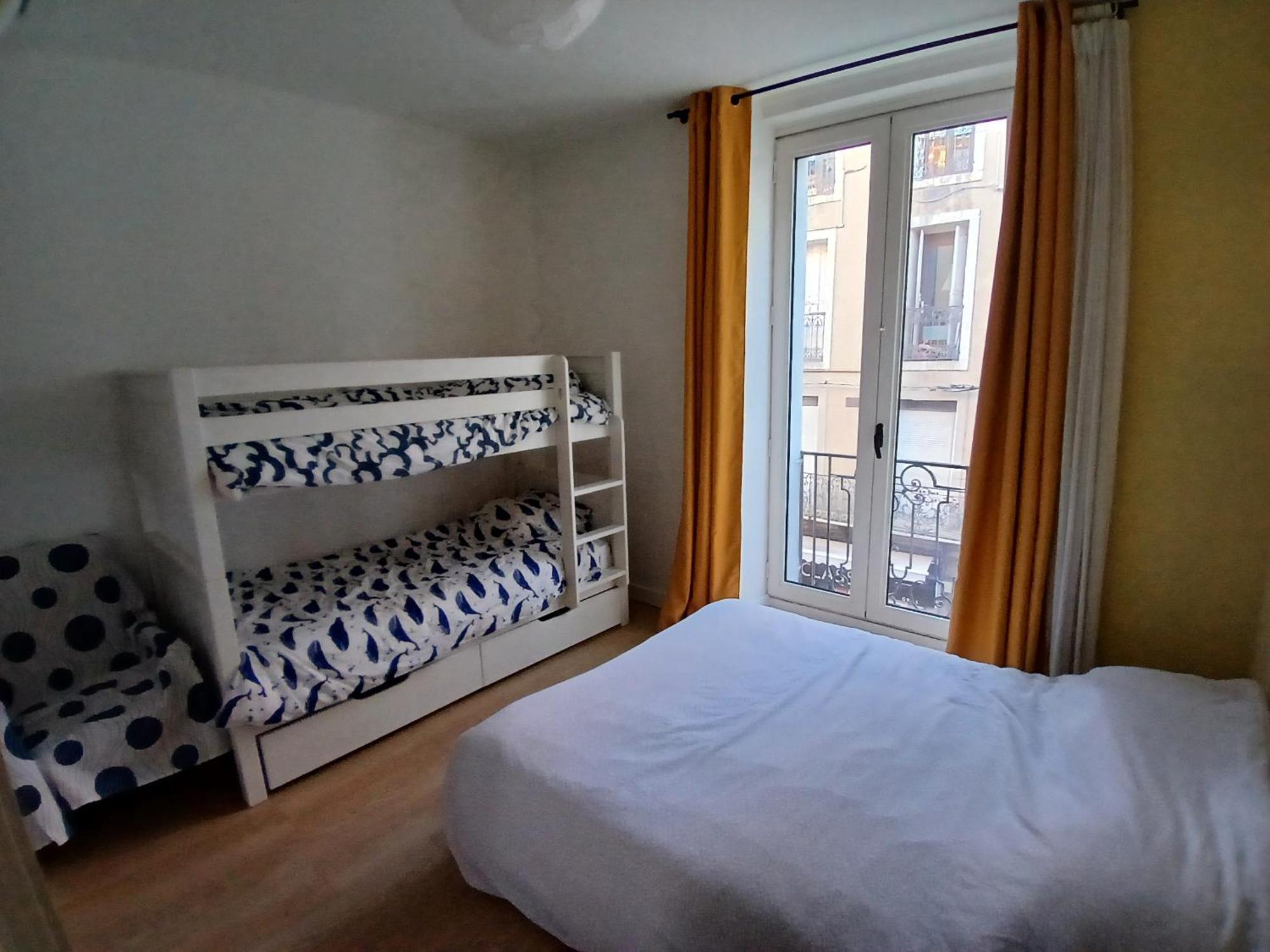 Beau 3 Pieces Climatise Vue Canal Idealement Situe Centre Ville Sete Exterior photo